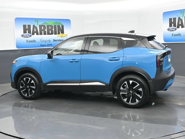 Used 2025 Nissan Kicks SR AWD/4WD image 3