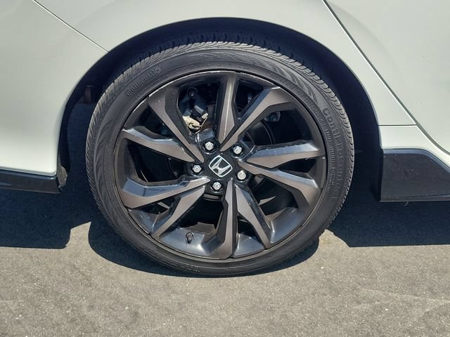 Used 2018 Honda Civic Sport Touring image 6