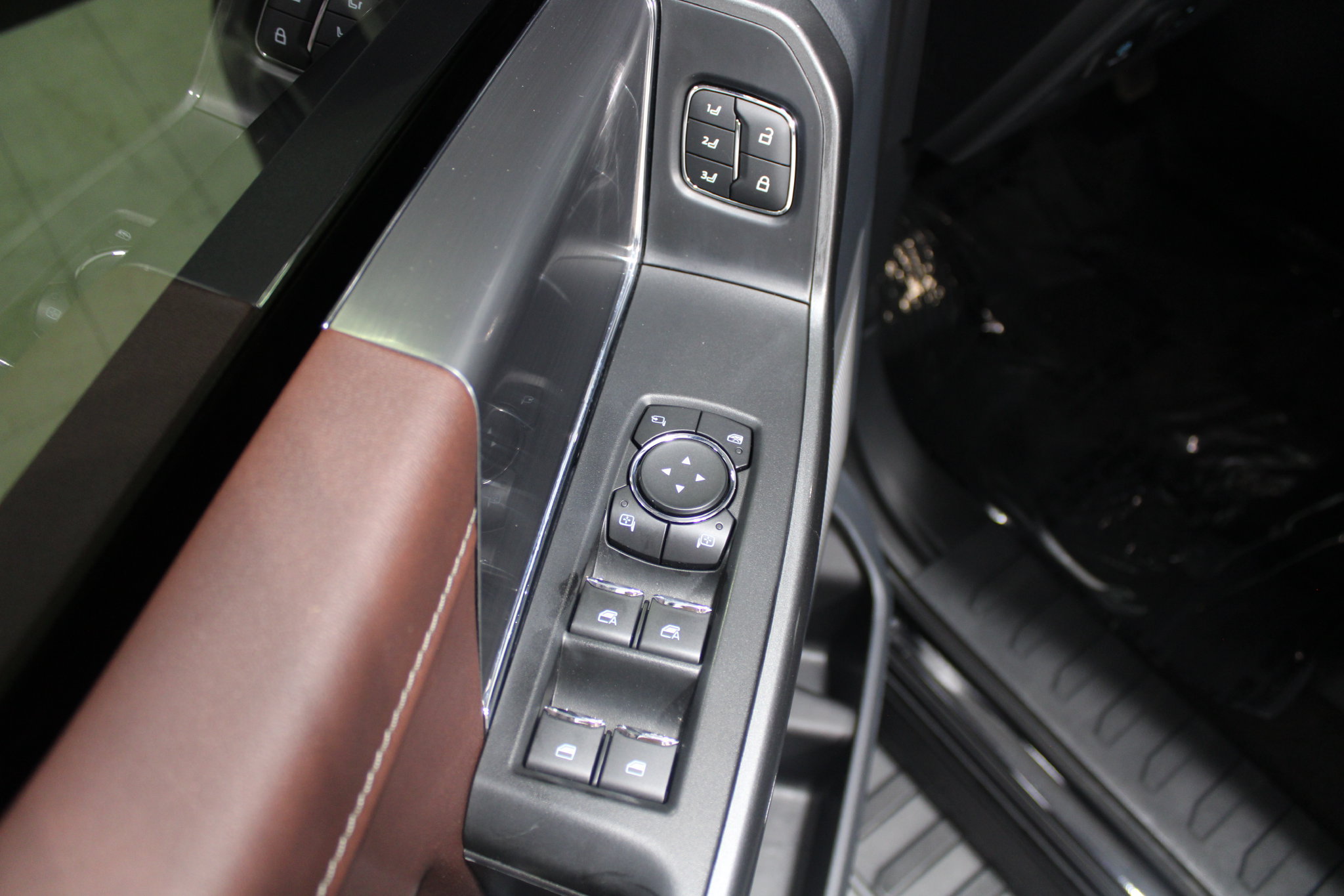 Used 2022 Ford F150 Lariat AWD/4WD image 43