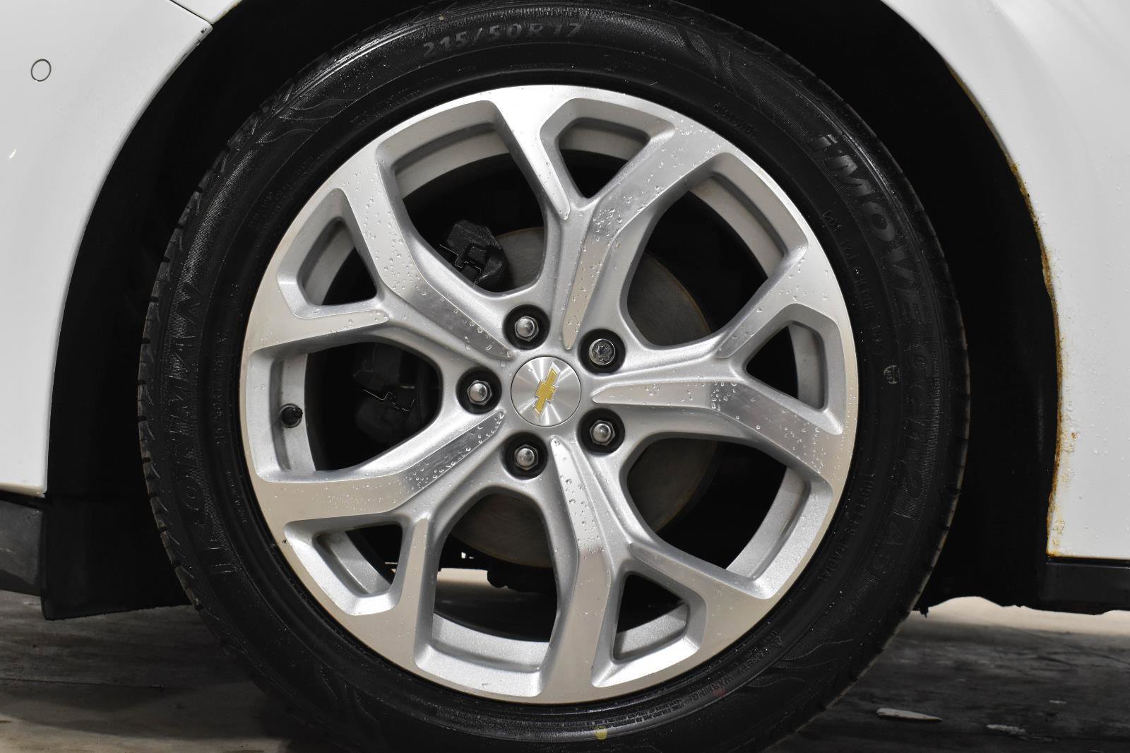 Used 2018 Chevrolet Volt Premier image 28