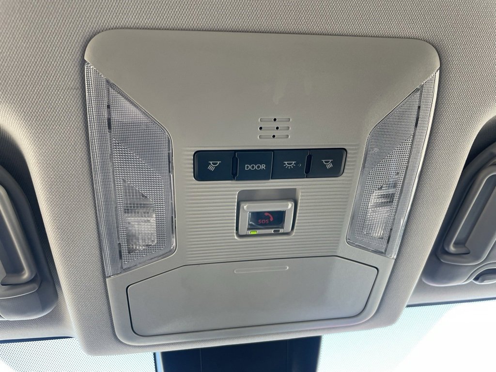 Used 2024 Toyota RAV4 XLE image 47