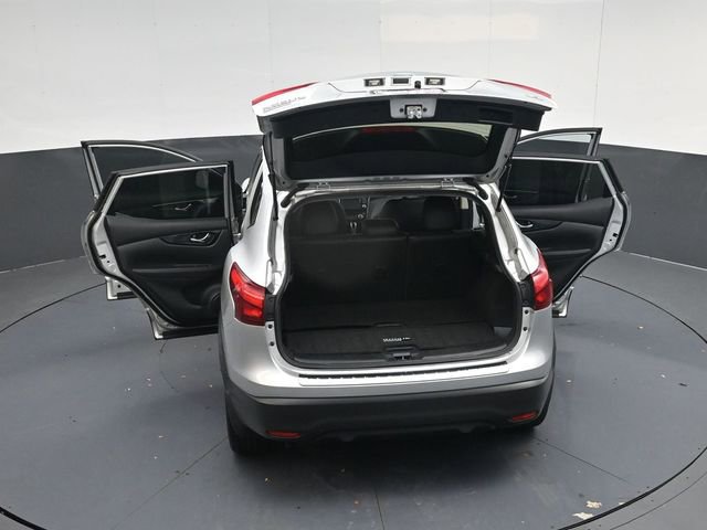 Used 2017 Nissan Rogue Sport SL image 52