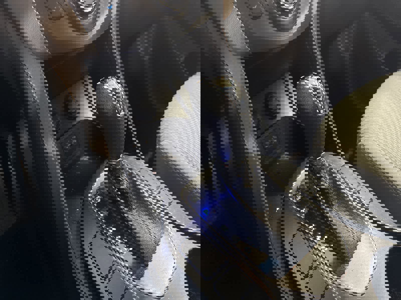 Used 2018 Hyundai Santa Fe SE image 27