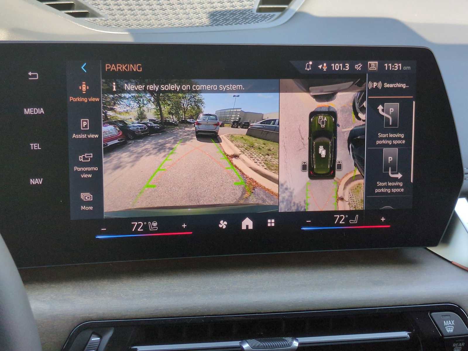 New 2025 BMW X1 xDrive28i w/ Technology Package image 32