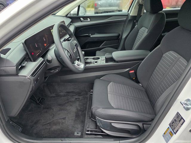 New 2026 Kia K5 LXS image 12