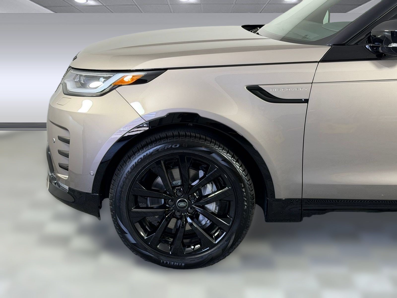 New 2026 Land Rover Discovery Dynamic SE AWD/4WD image 11
