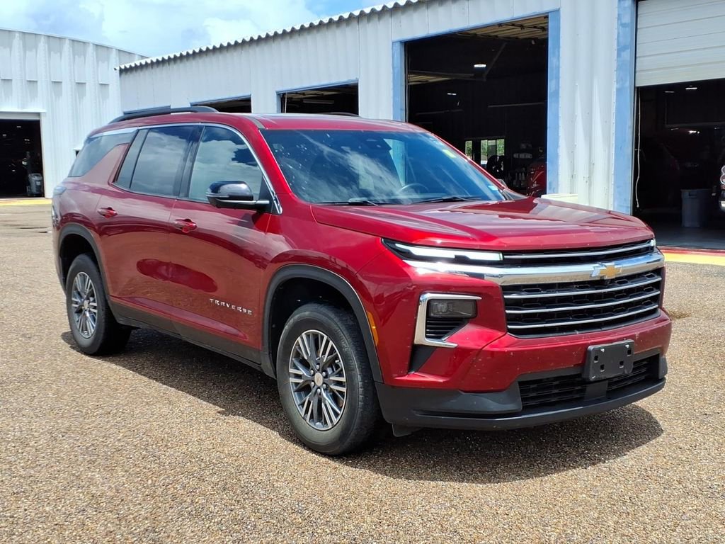 Used 2024 Chevrolet Traverse LT FWD image 6