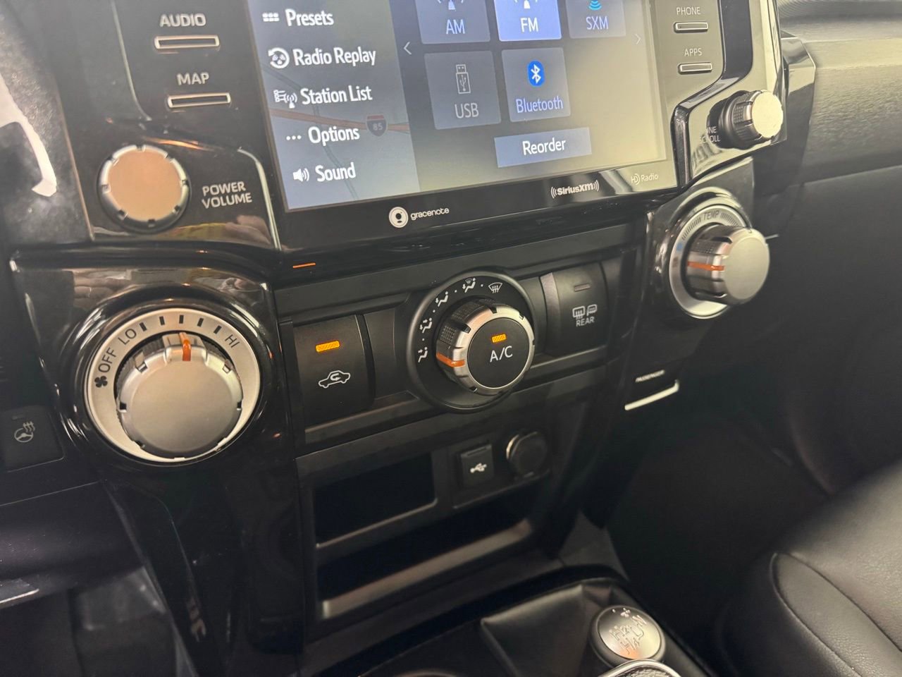 Used 2024 Toyota 4Runner TRD Off-Road Premium image 15