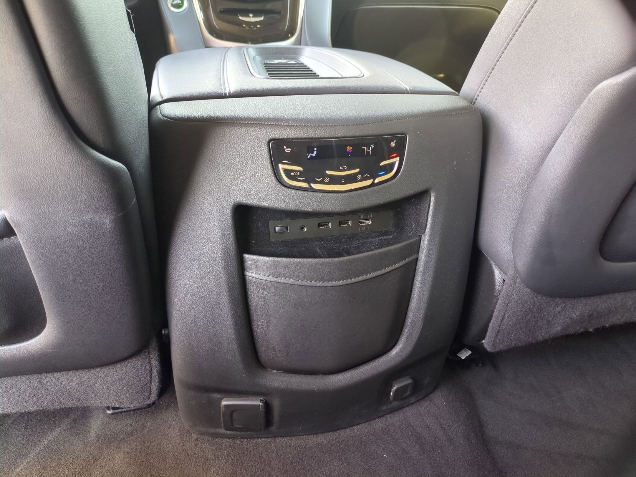 Certified 2020 Cadillac Escalade Luxury image 22