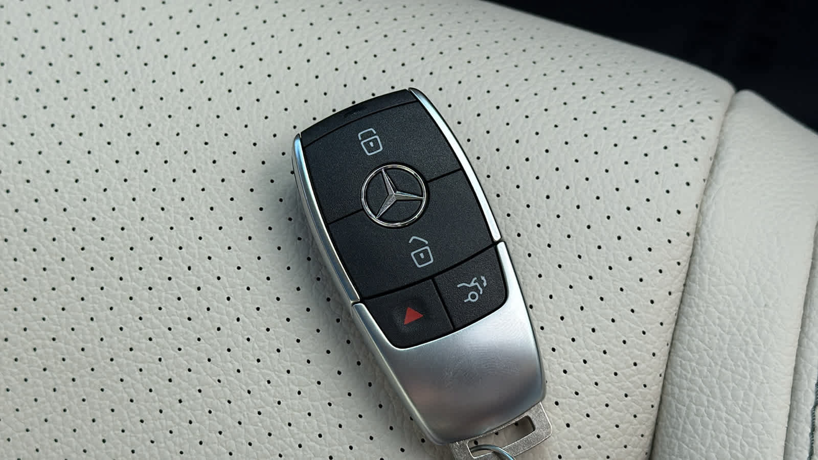 New 2026 Mercedes-Benz GLE 450 4MATIC image 39