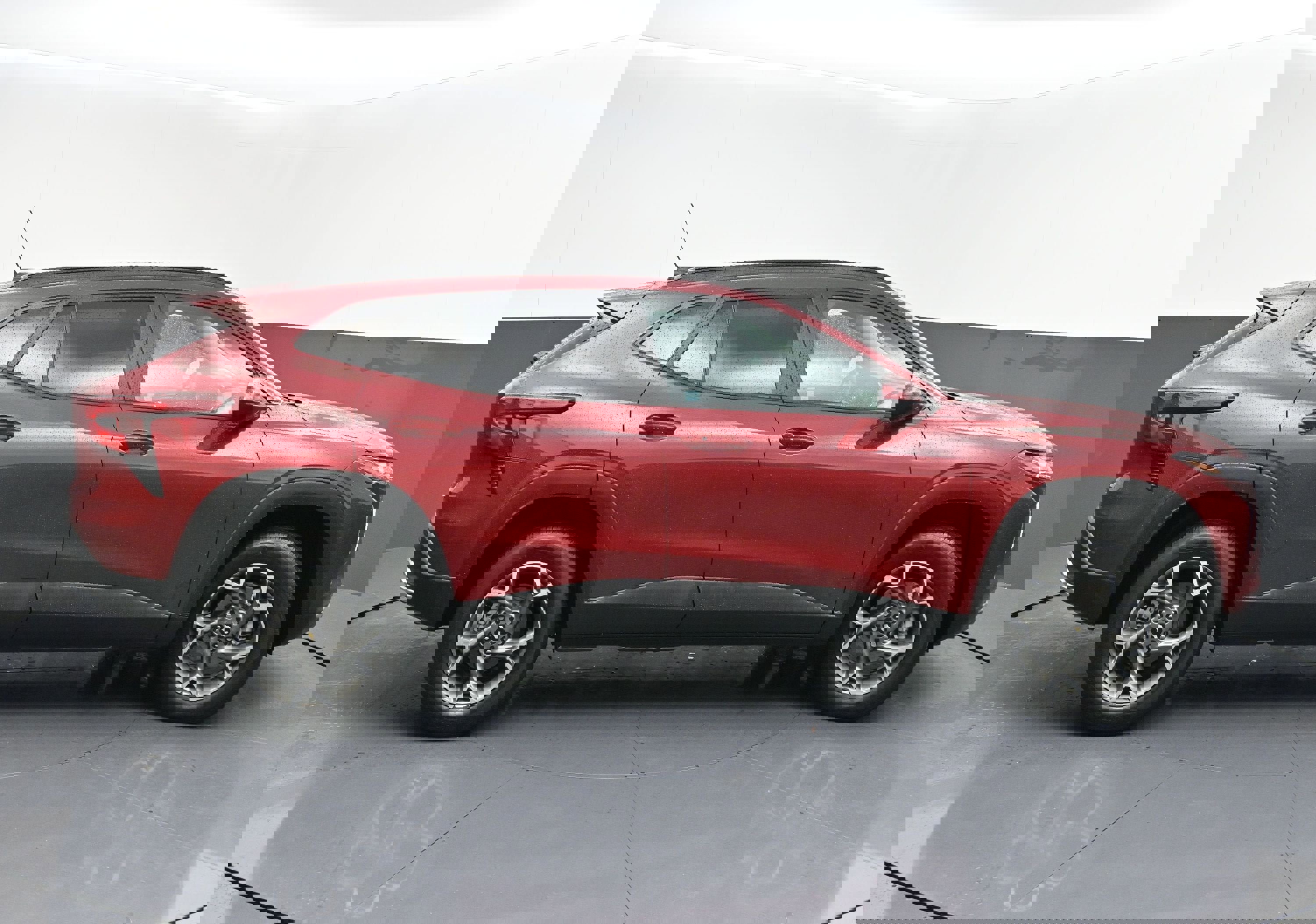 Used 2025 Chevrolet Trax LT w/ LT Convenience Package image 8