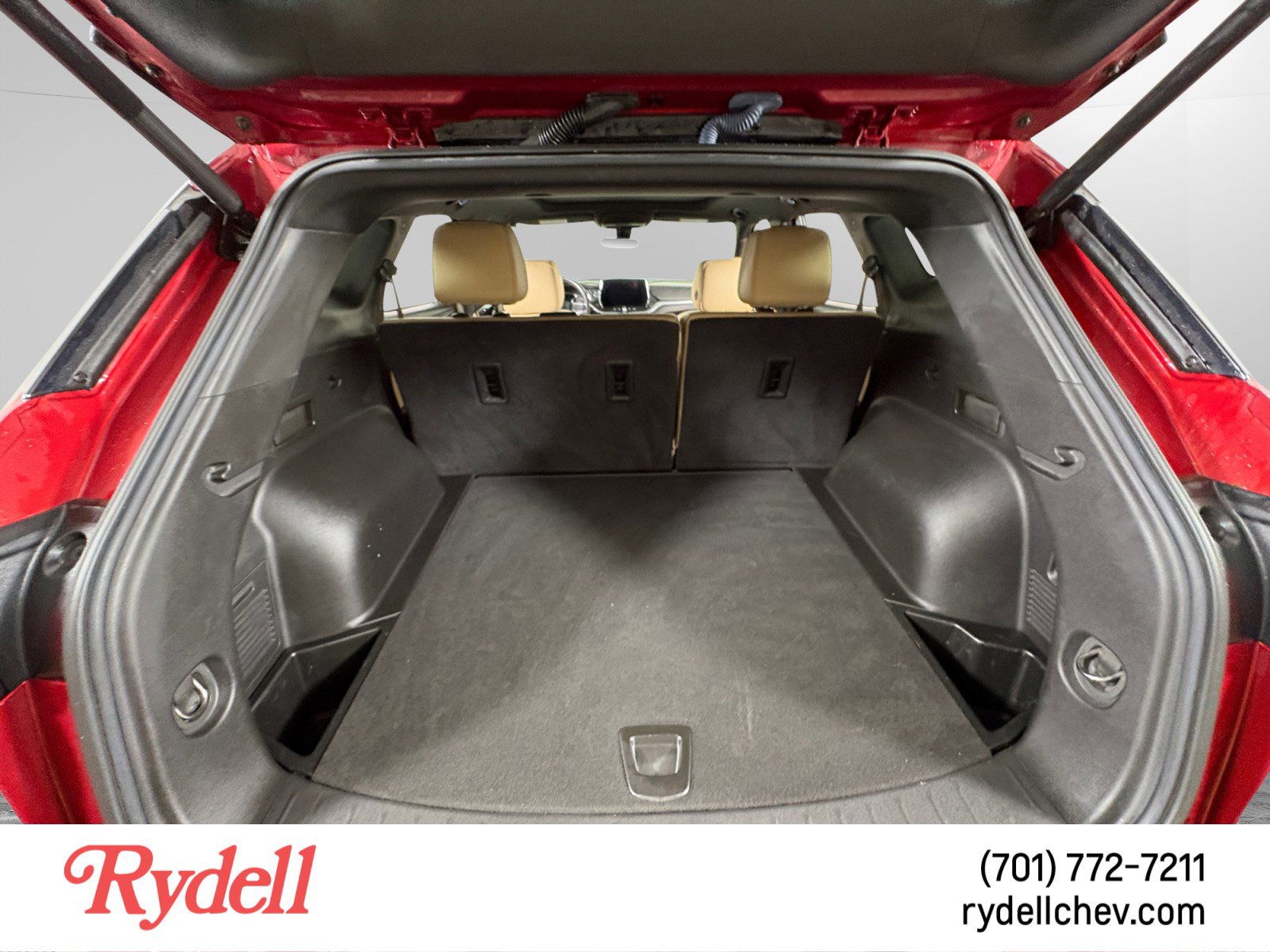 Used 2023 Chevrolet Blazer Premier w/ Driver Confidence II Package AWD/4WD image 18