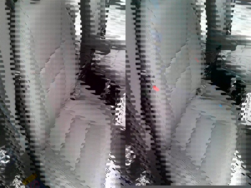 Used 2017 Toyota Sienna XLE image 29