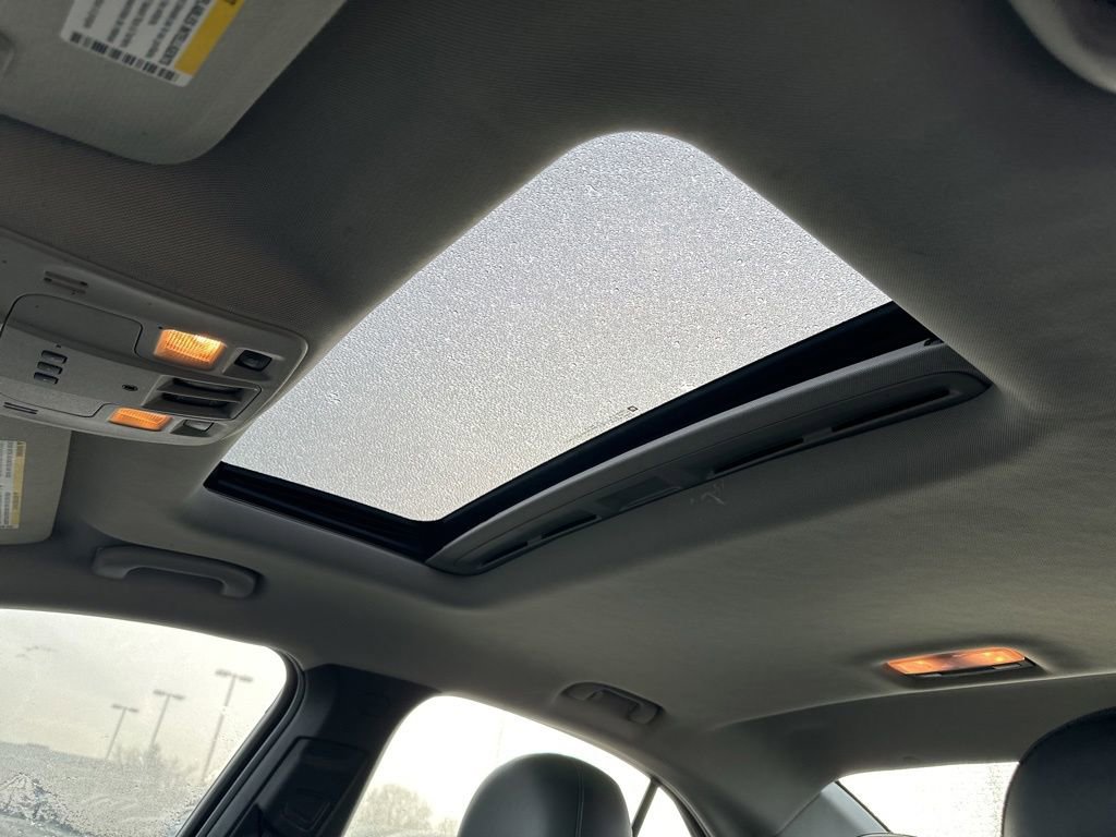 Used 2013 Chevrolet Malibu LT w/ Power Convenience Package image 4