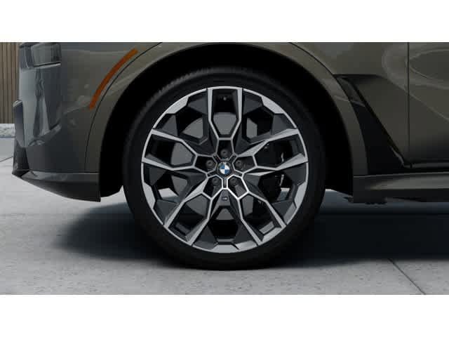 New 2027 BMW X7 M60i AWD/4WD image 7