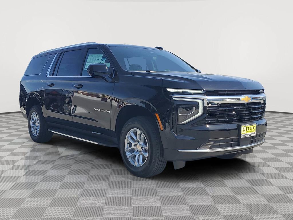 New 2026 Chevrolet Suburban LS image 2