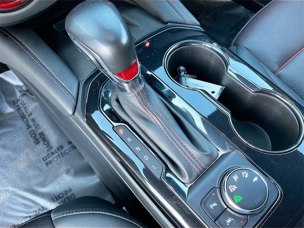 Used 2021 Chevrolet Blazer RS w/ Enhanced Convenience Package image 17