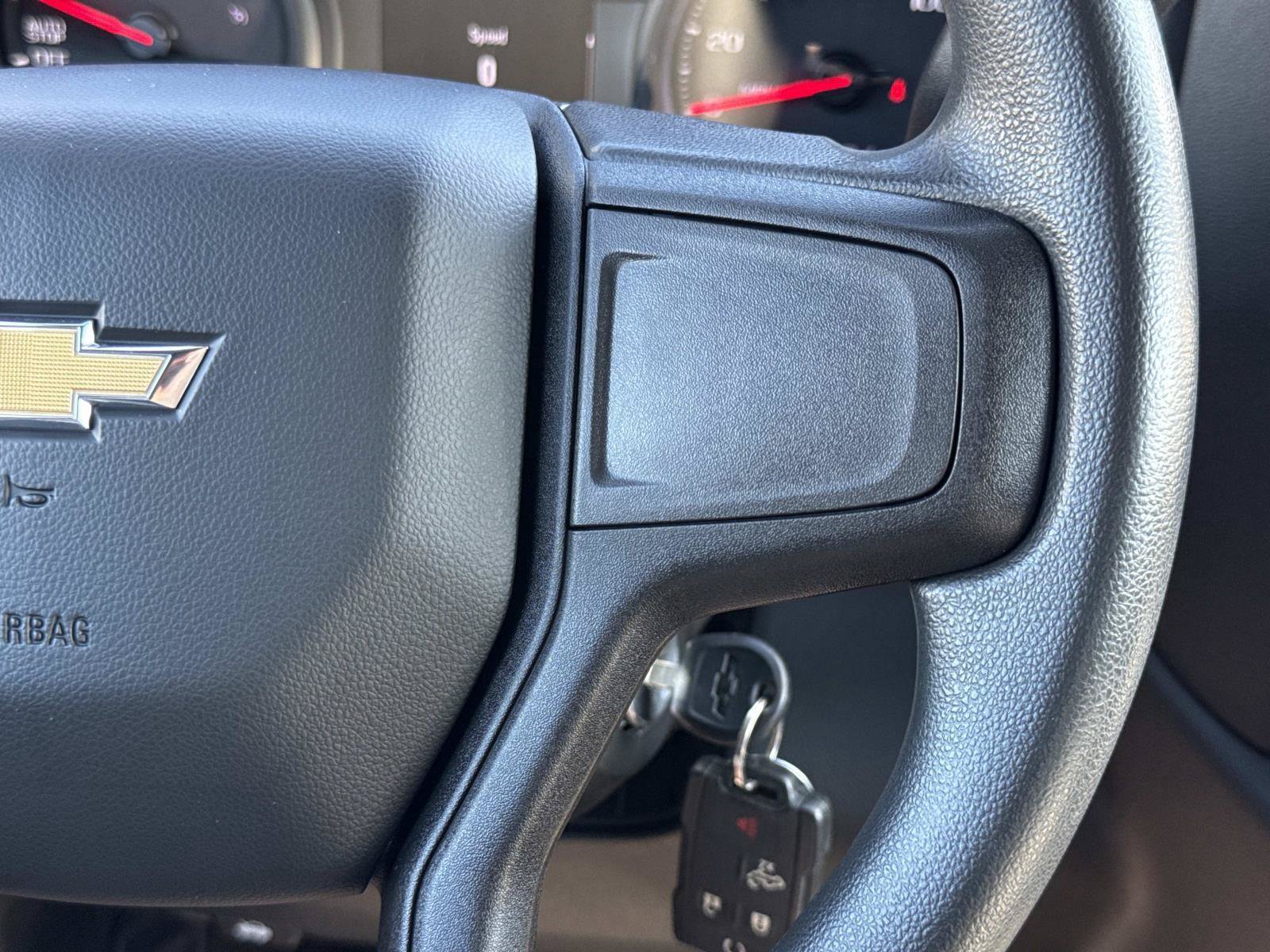 Used 2021 Chevrolet Silverado 1500 Custom AWD/4WD image 12