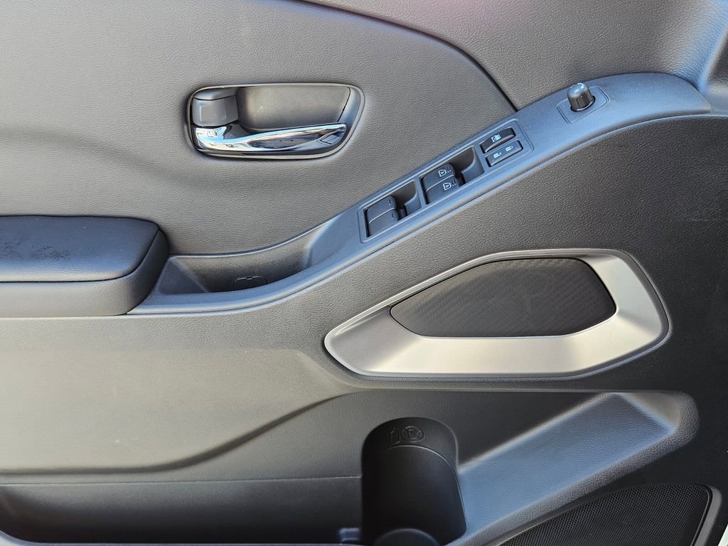 New 2026 Nissan Frontier SV w/ Tow Package image 30