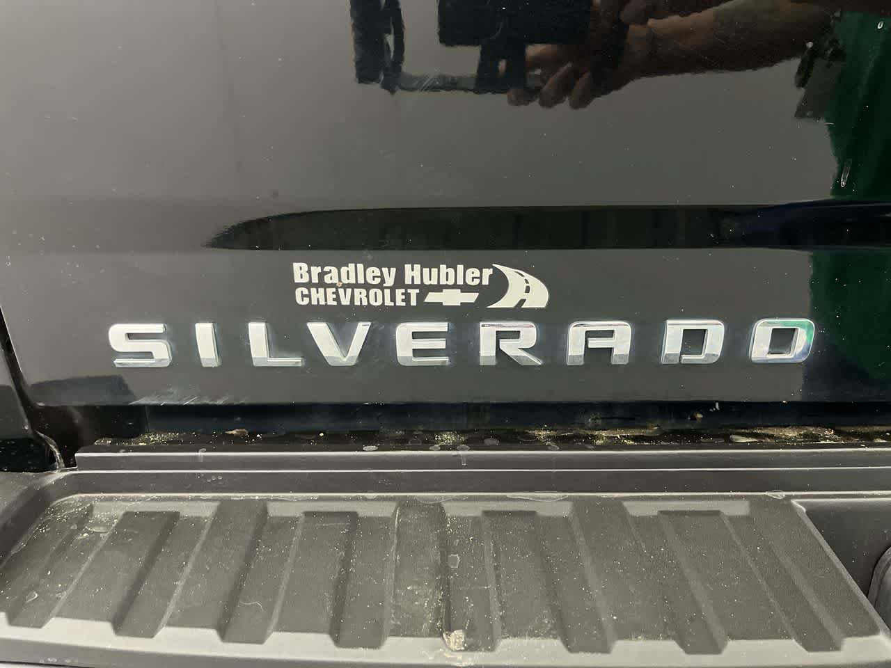 Used 2017 Chevrolet Silverado 3500 High Country w/ Duramax Plus Package AWD/4WD image 11