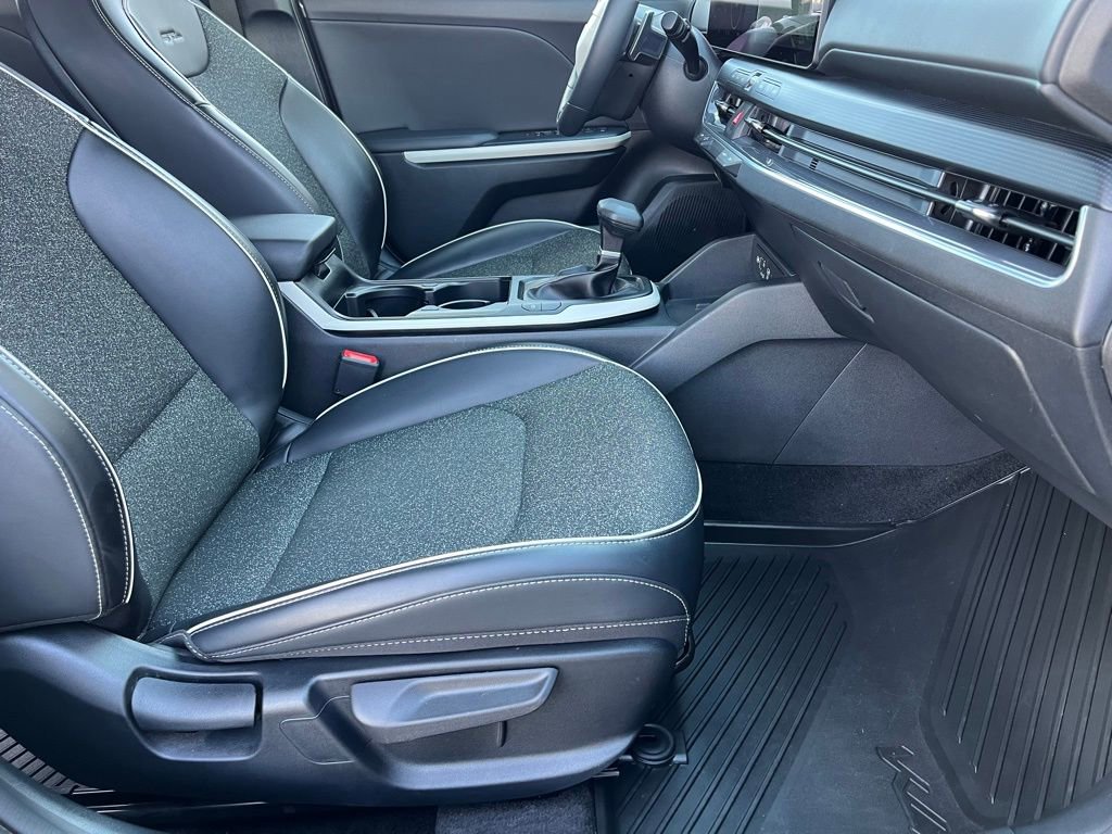 Used 2025 Kia K4 GT-Line image 23