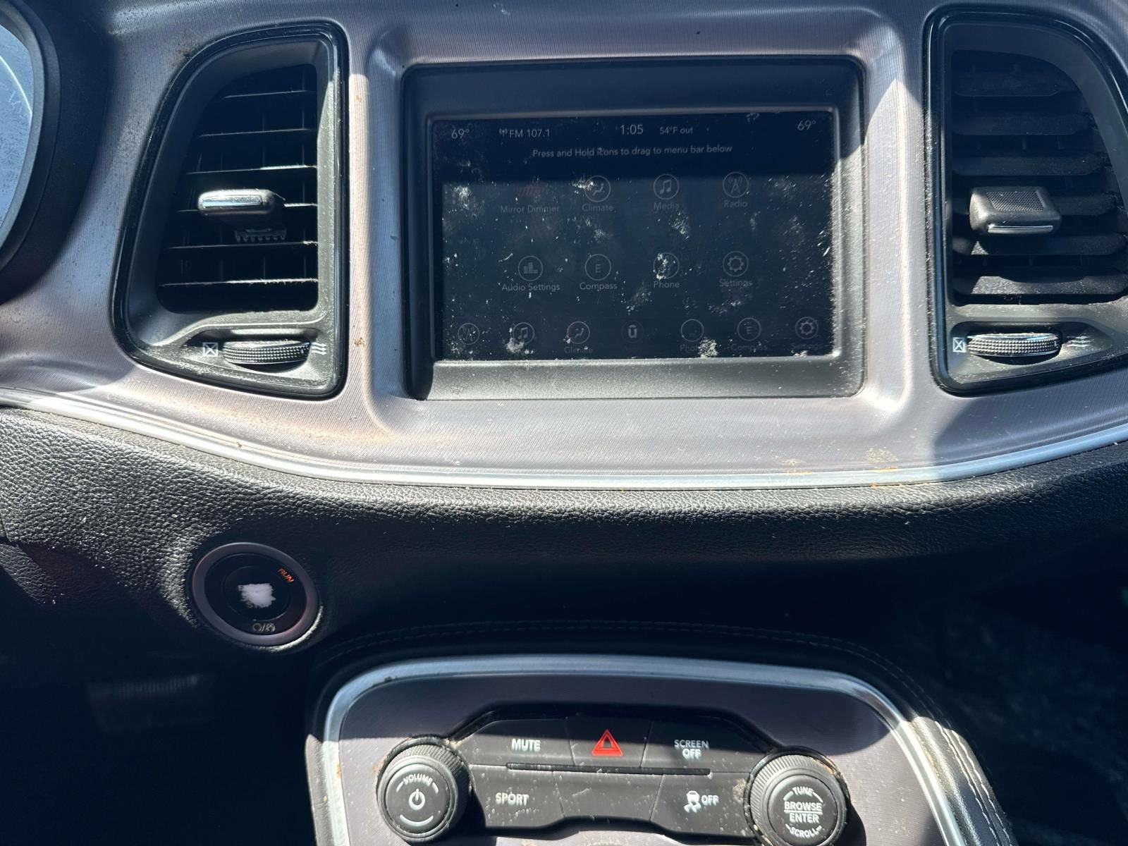 Used 2019 Dodge Challenger SXT image 11