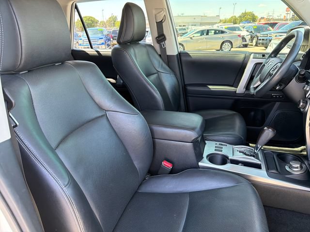 Used 2021 Toyota 4Runner Limited AWD/4WD image 25