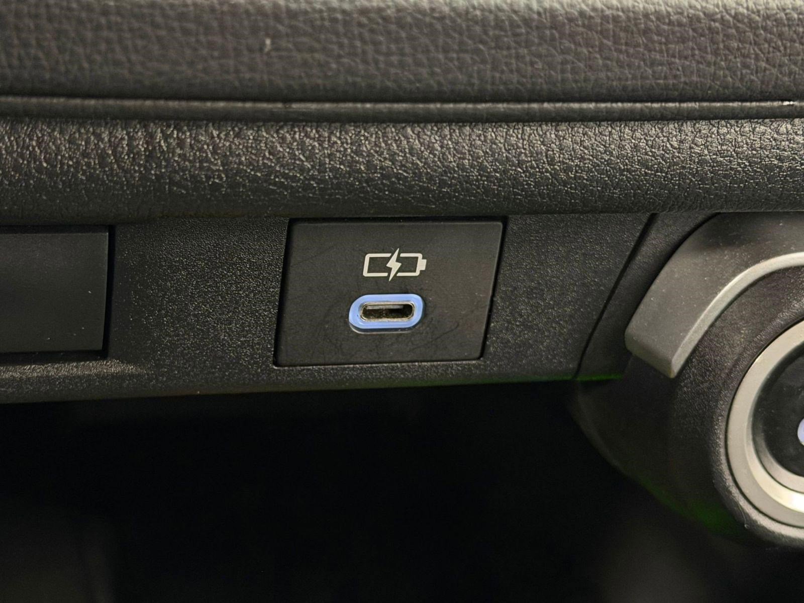 Used 2024 Toyota Grand Highlander XLE image 30