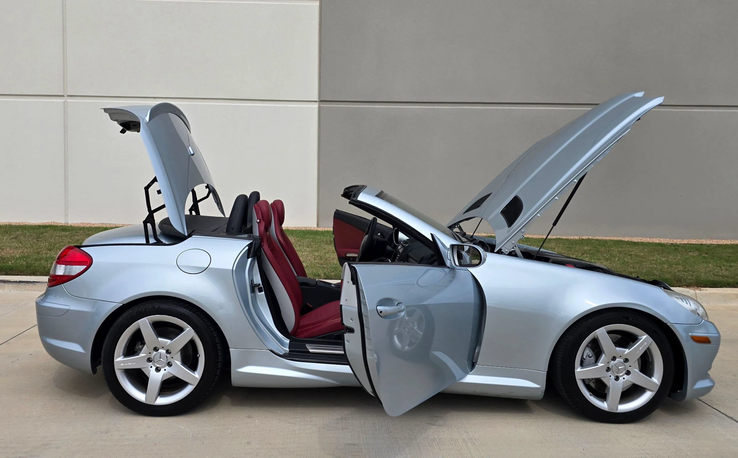 Used 2008 Mercedes-Benz SLK 350 image 18