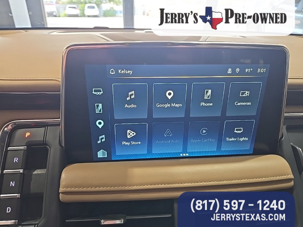 Used 2023 Chevrolet Tahoe Premier AWD/4WD image 11