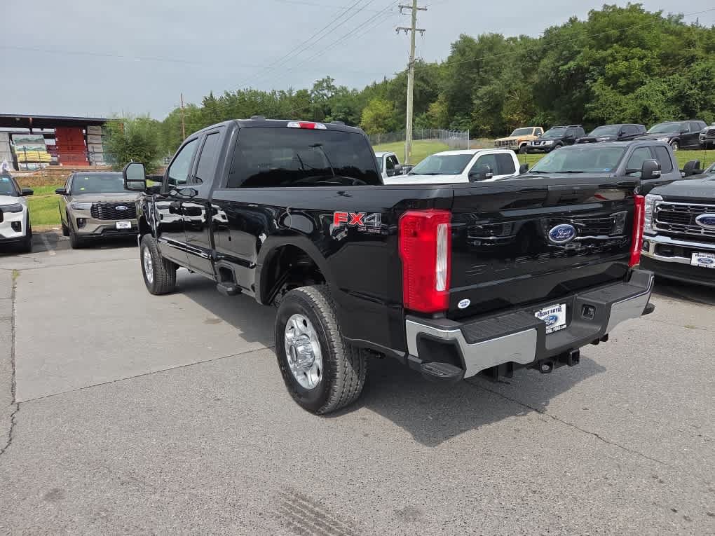 New 2026 Ford F350 XLT AWD/4WD image 5