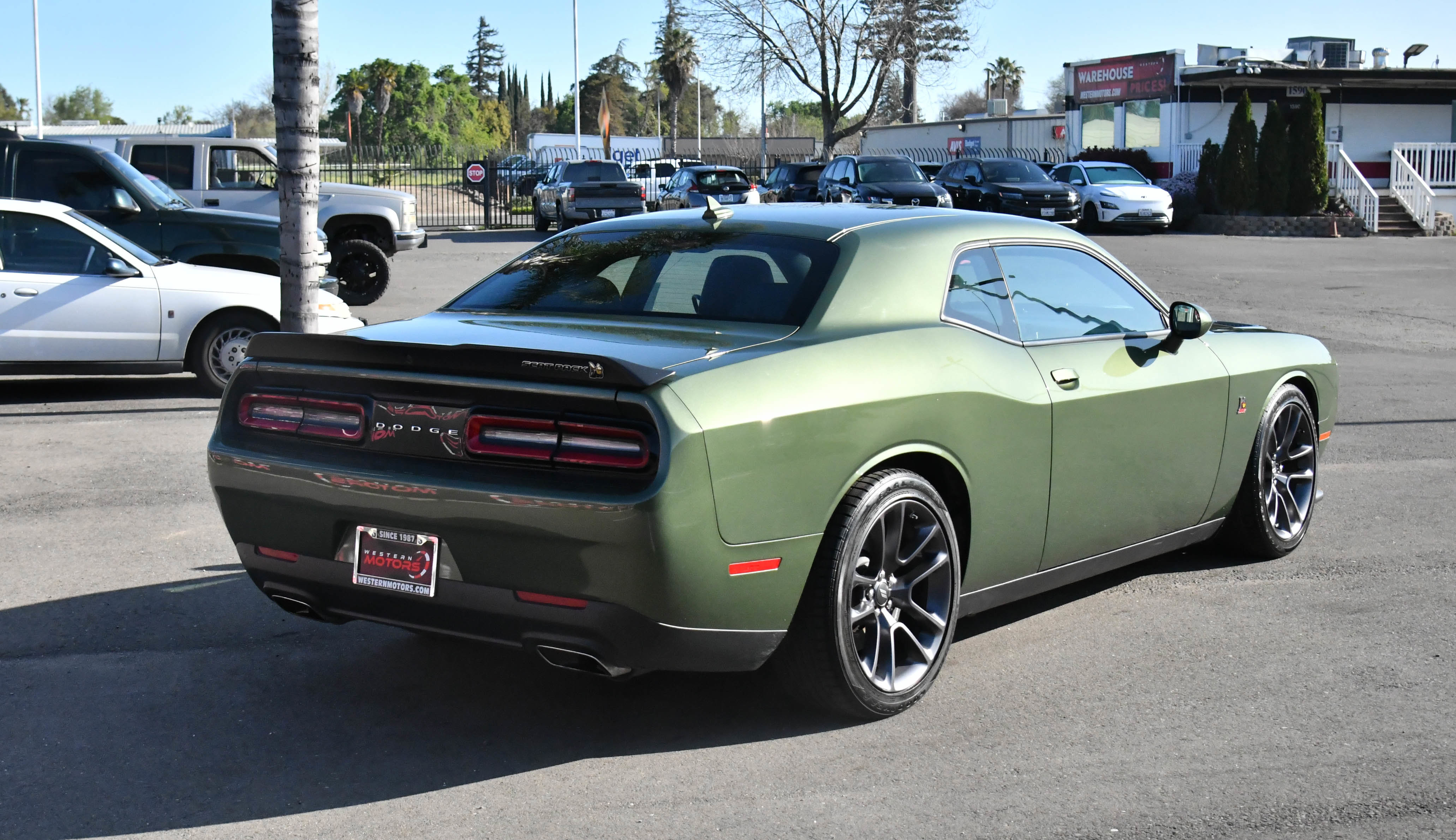 Used 2023 Dodge Challenger R/T Scat Pack w/ Plus Package RWD image 8