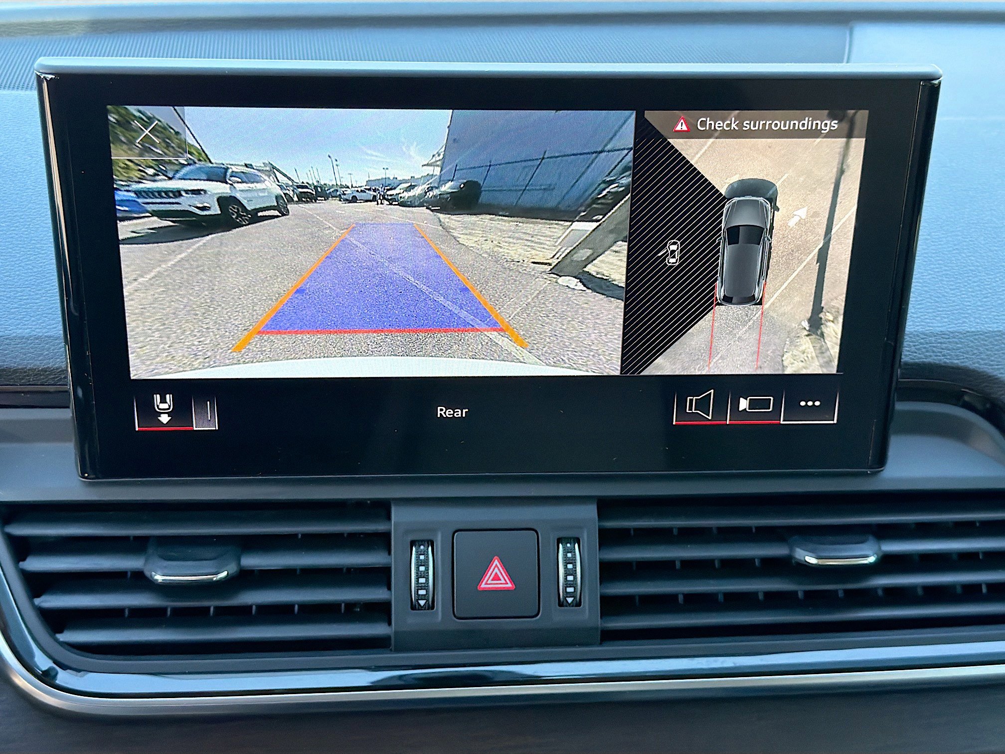 Used 2021 Audi Q5 Premium Plus w/ Premium Plus Package image 33