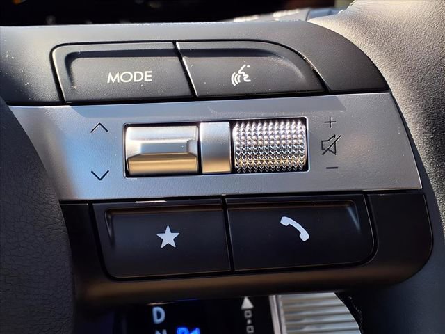 New 2025 Hyundai Tucson Limited image 23