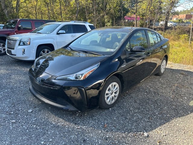 Used 2022 Toyota Prius L Eco