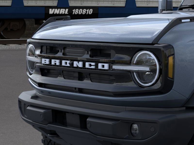 New 2025 Ford Bronco Outer Banks w/ Sasquatch Package image 19