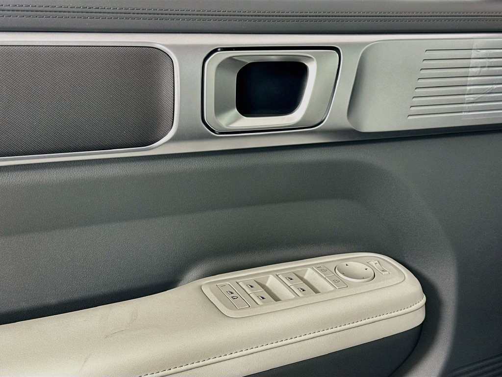 New 2027 Hyundai Santa Fe SEL FWD image 18