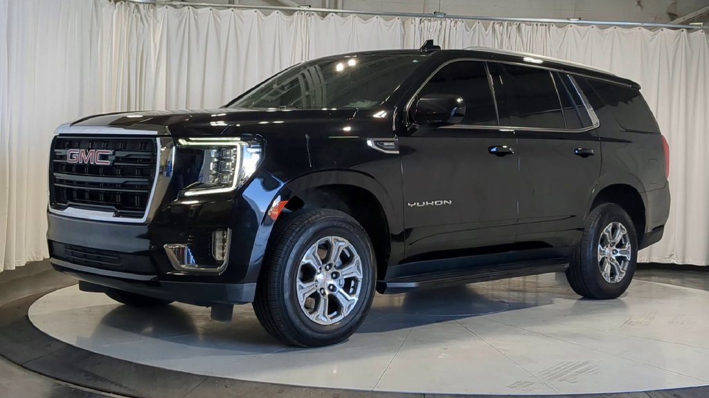Used 2023 GMC Yukon SLE AWD/4WD image 5