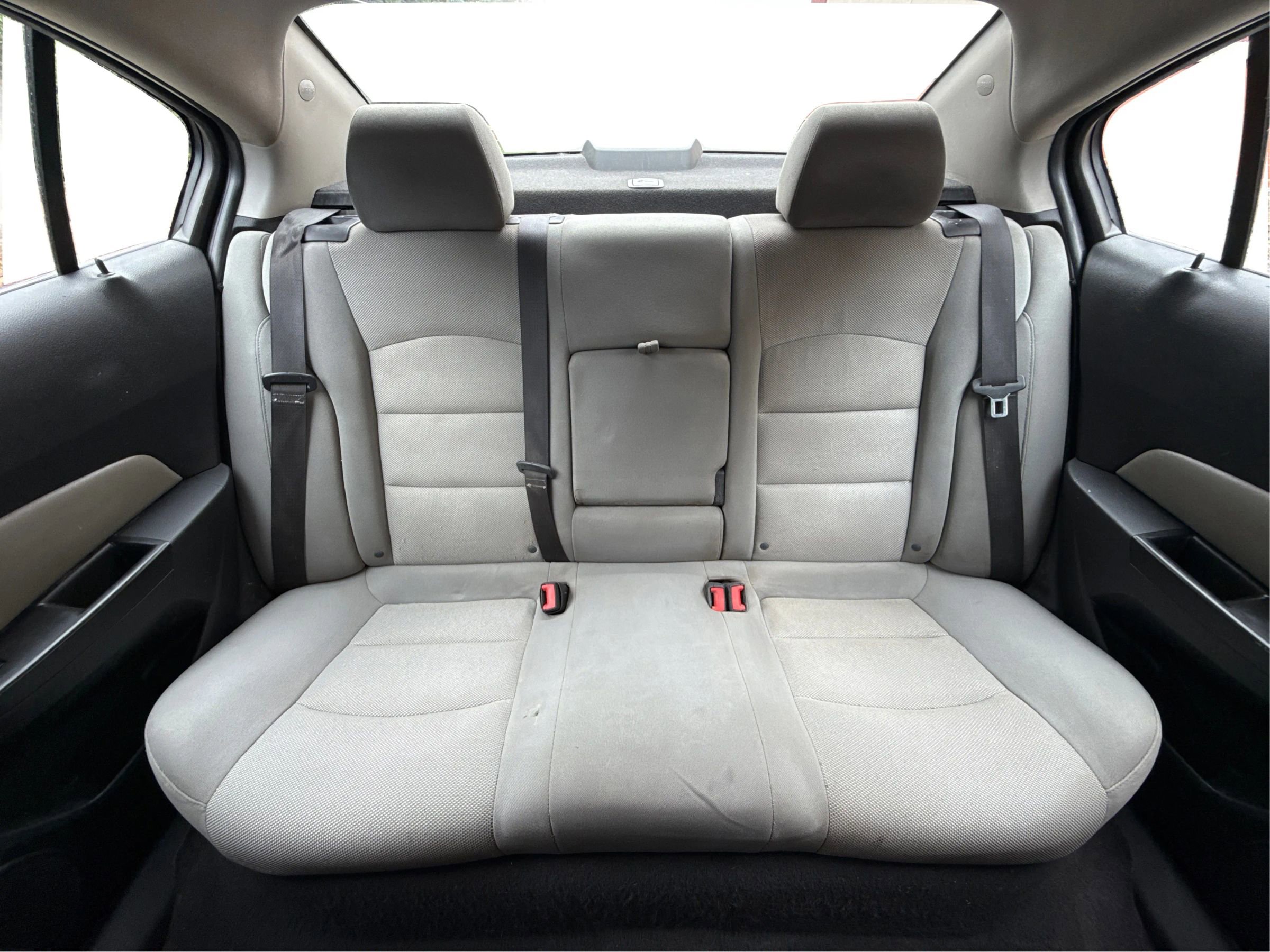 Used 2015 Chevrolet Cruze LT image 16