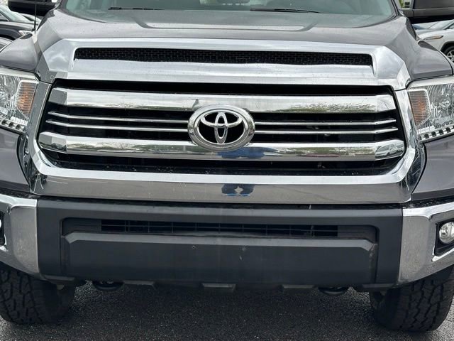 Used 2016 Toyota Tundra SR5 w/ SR5 Upgrade Package AWD/4WD image 10