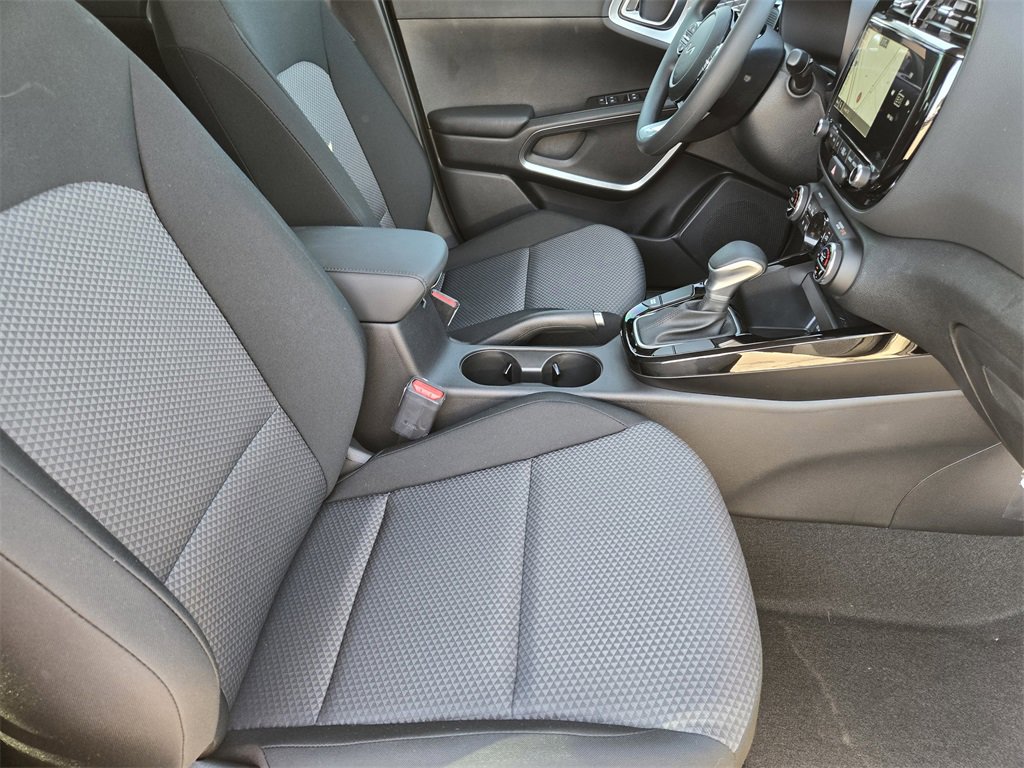 New 2025 Kia Soul S image 10