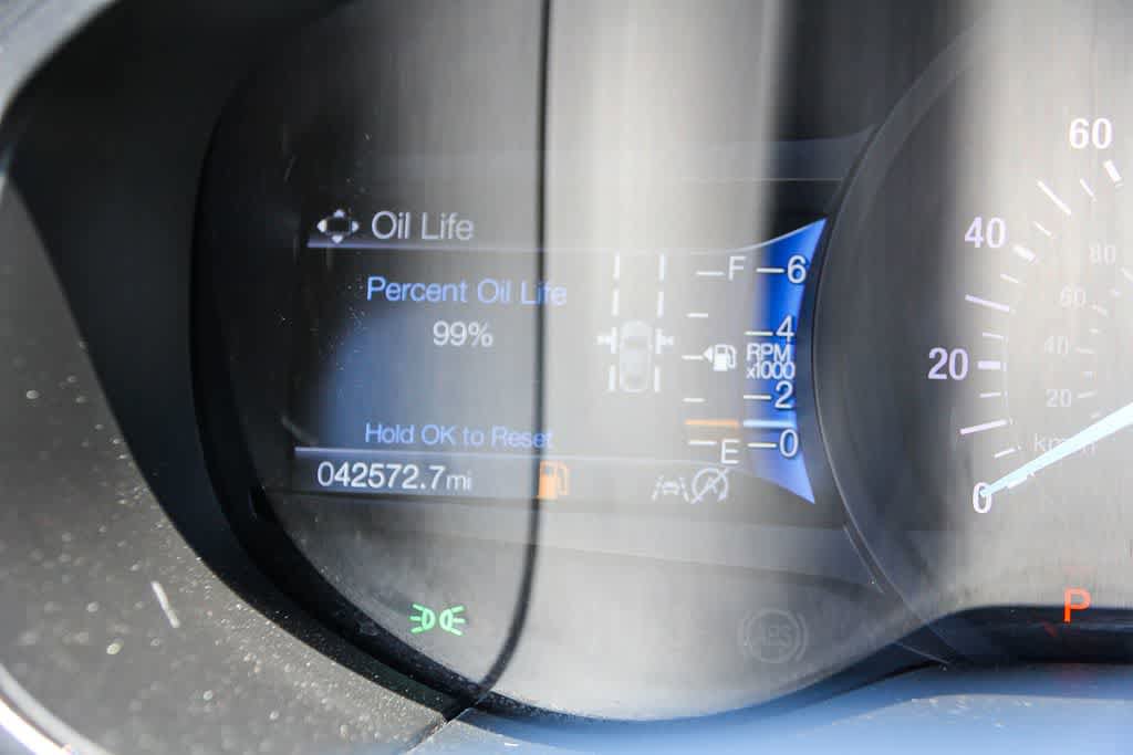 Used 2022 Ford Edge Titanium w/ Equipment Group 301A AWD/4WD image 24