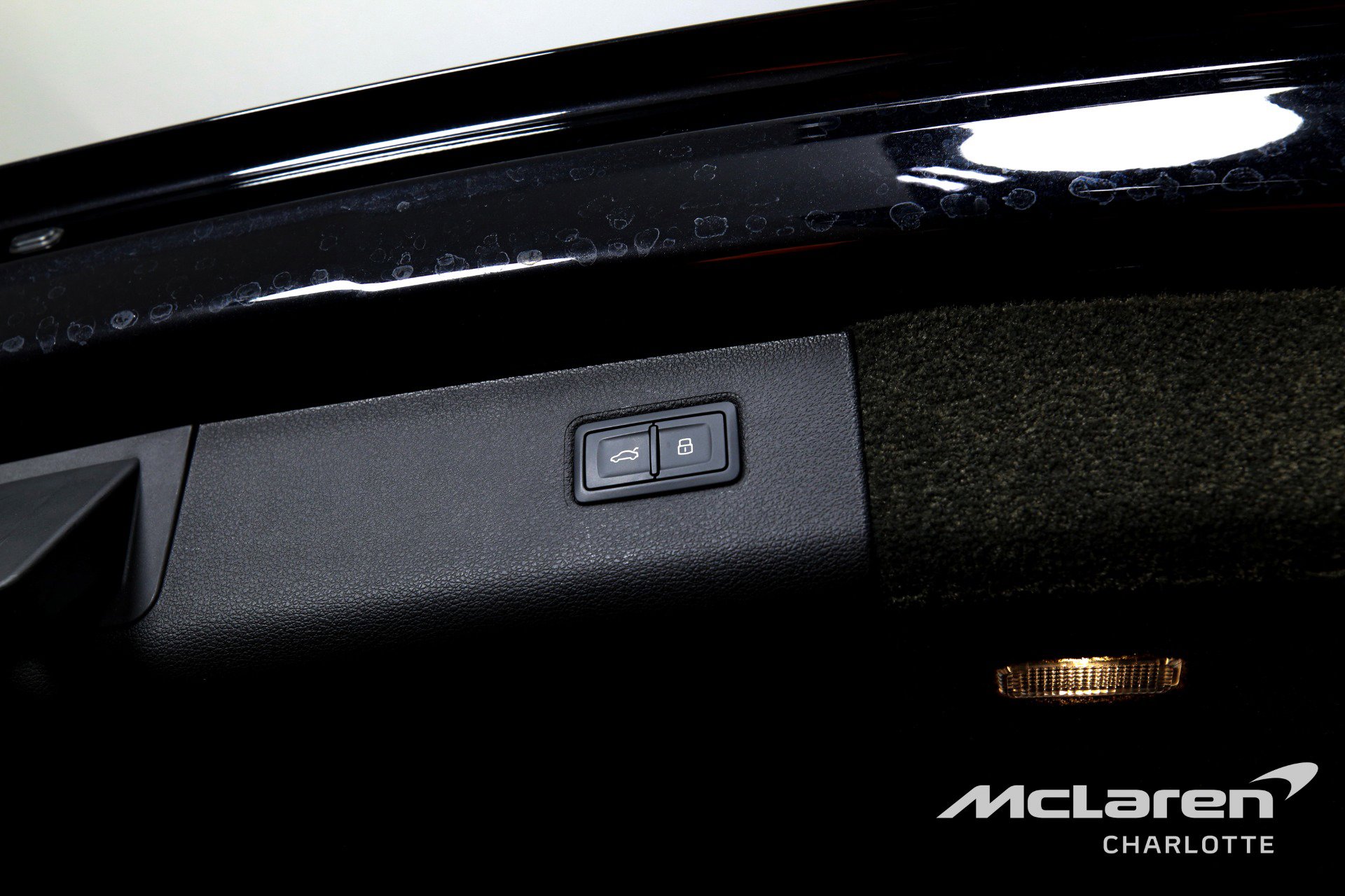 Used 2023 Bentley Bentayga Speed image 23