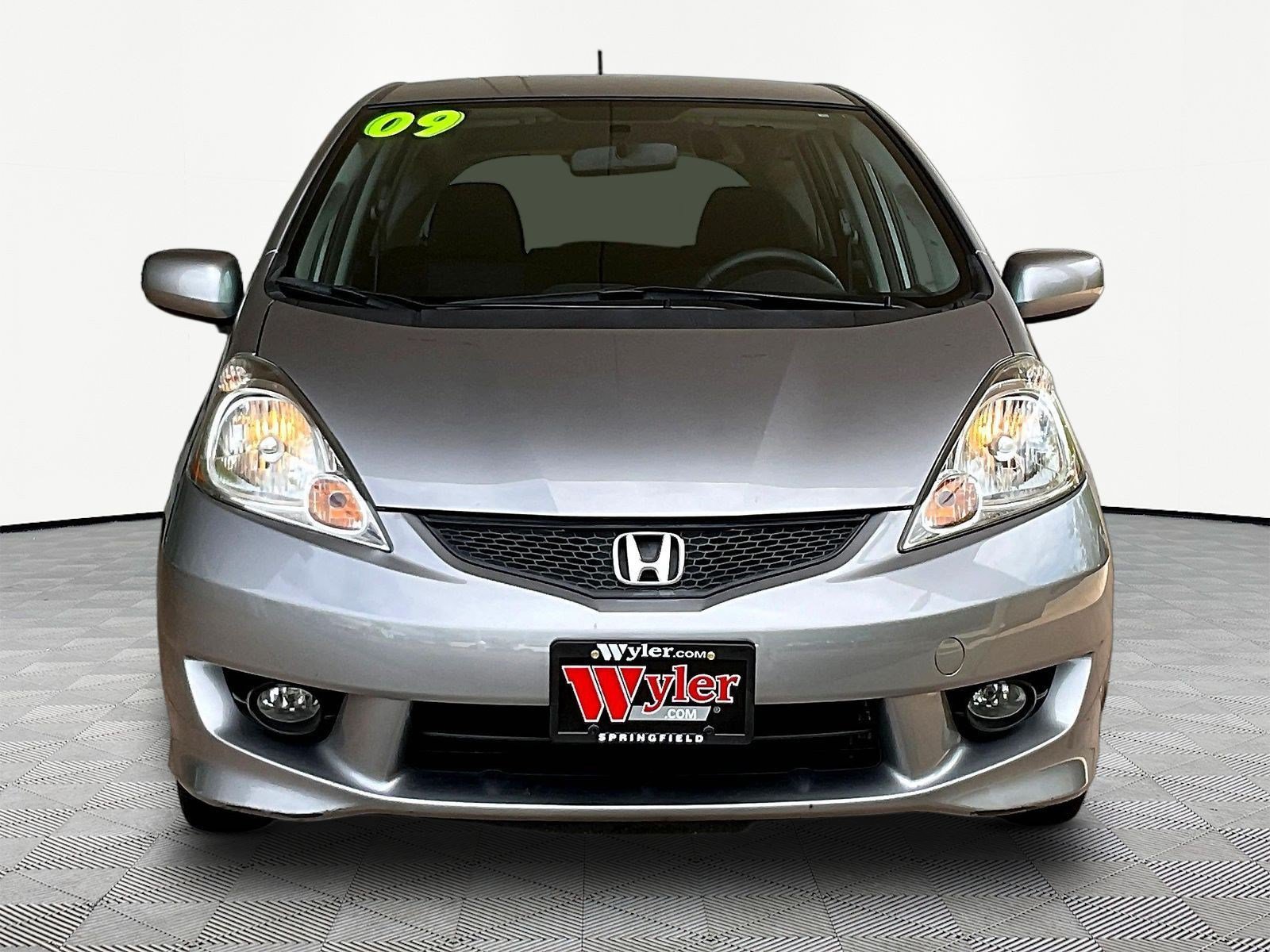Used 2009 Honda Fit Sport image 2