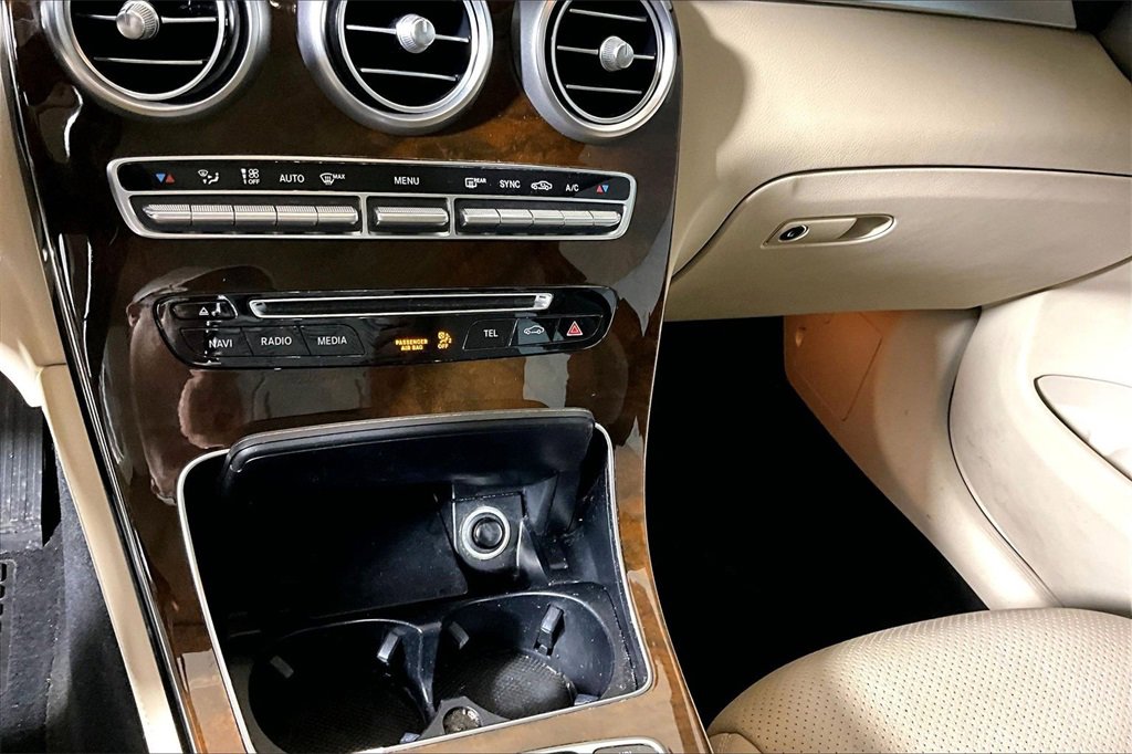 Used 2018 Mercedes-Benz GLC 300 image 25