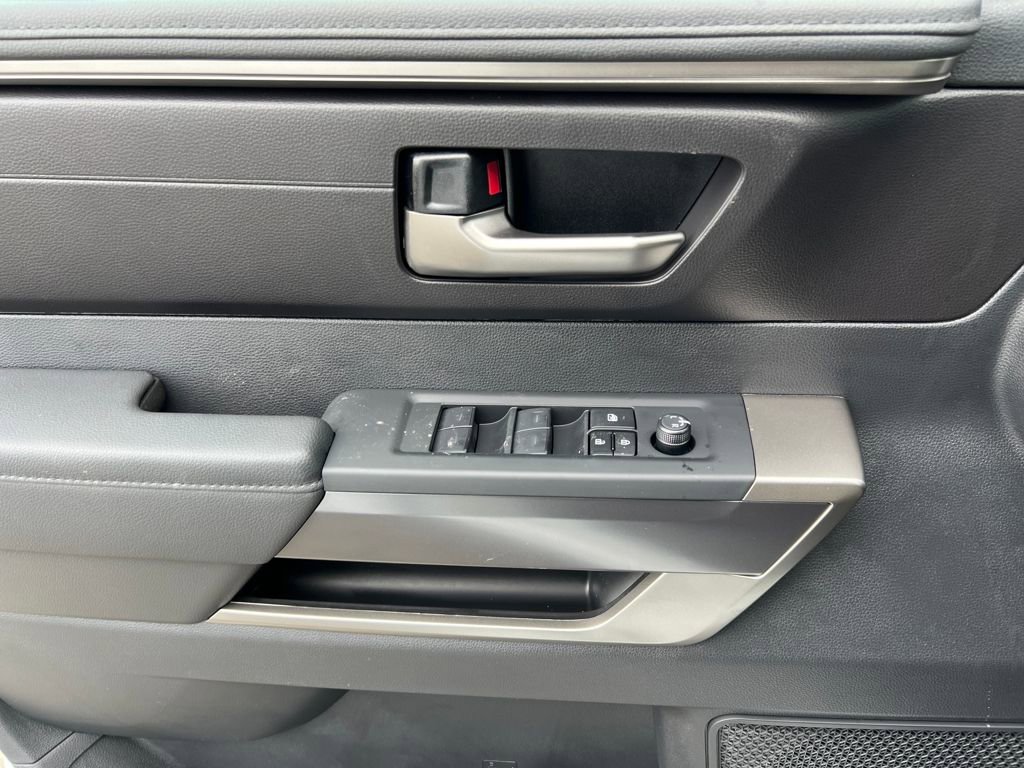 New 2026 Toyota Tundra SR5 AWD/4WD image 17