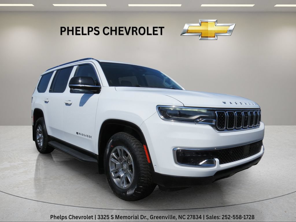 Used 2024 Jeep Wagoneer 4WD w/ Convenience Group I image 3