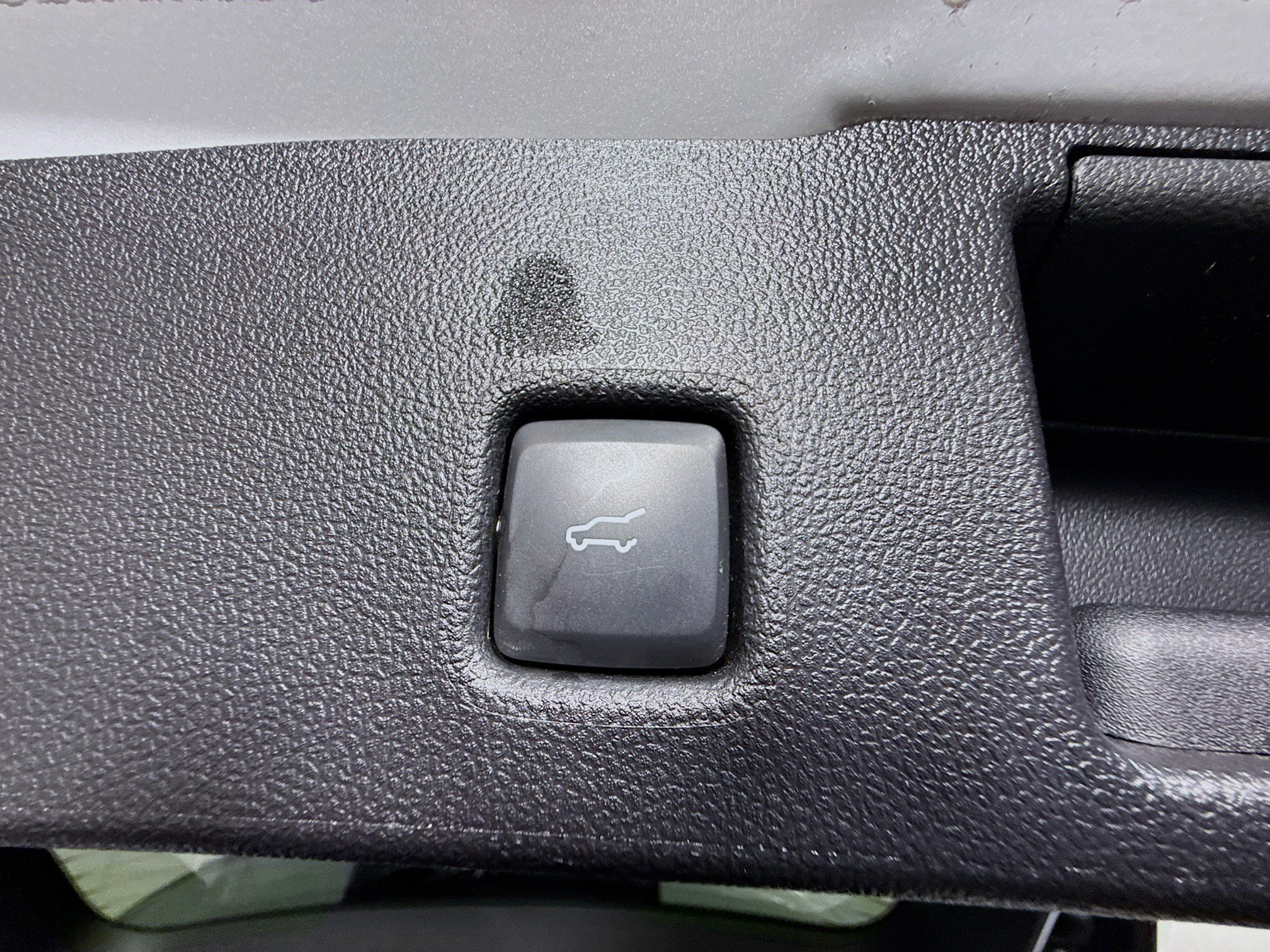 Used 2025 Ford Escape ST-Line w/ Tech Pack #1 FWD image 41