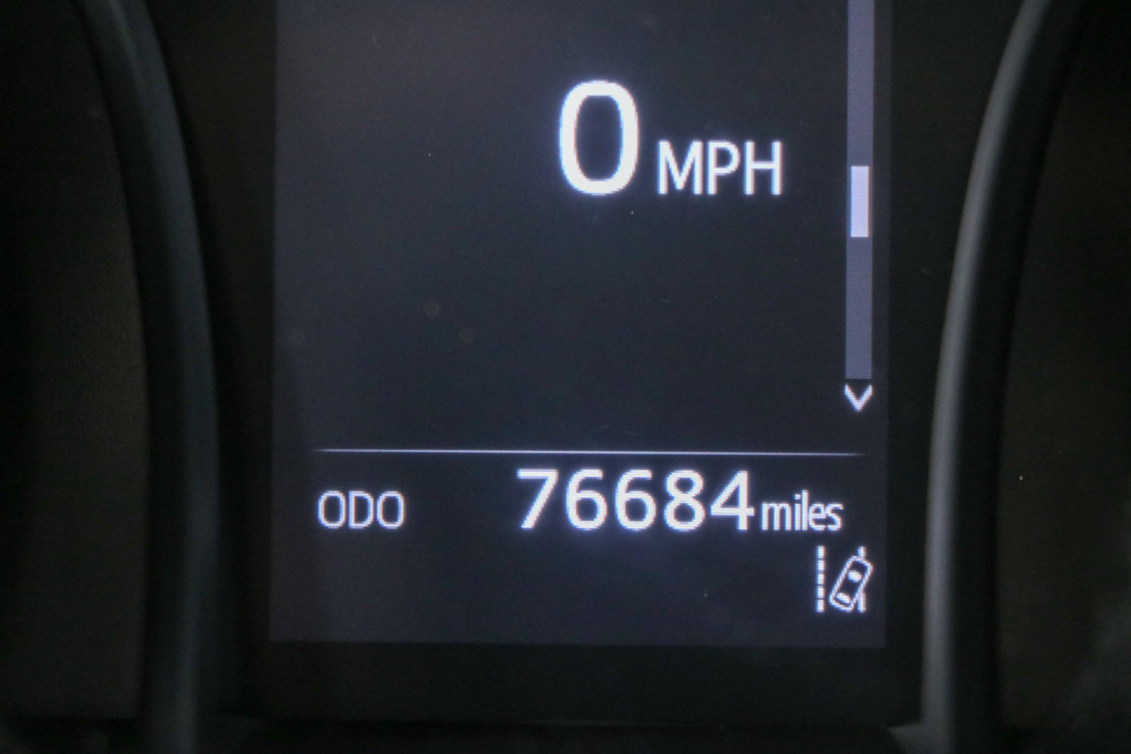 Used 2022 Toyota Camry SE FWD image 16