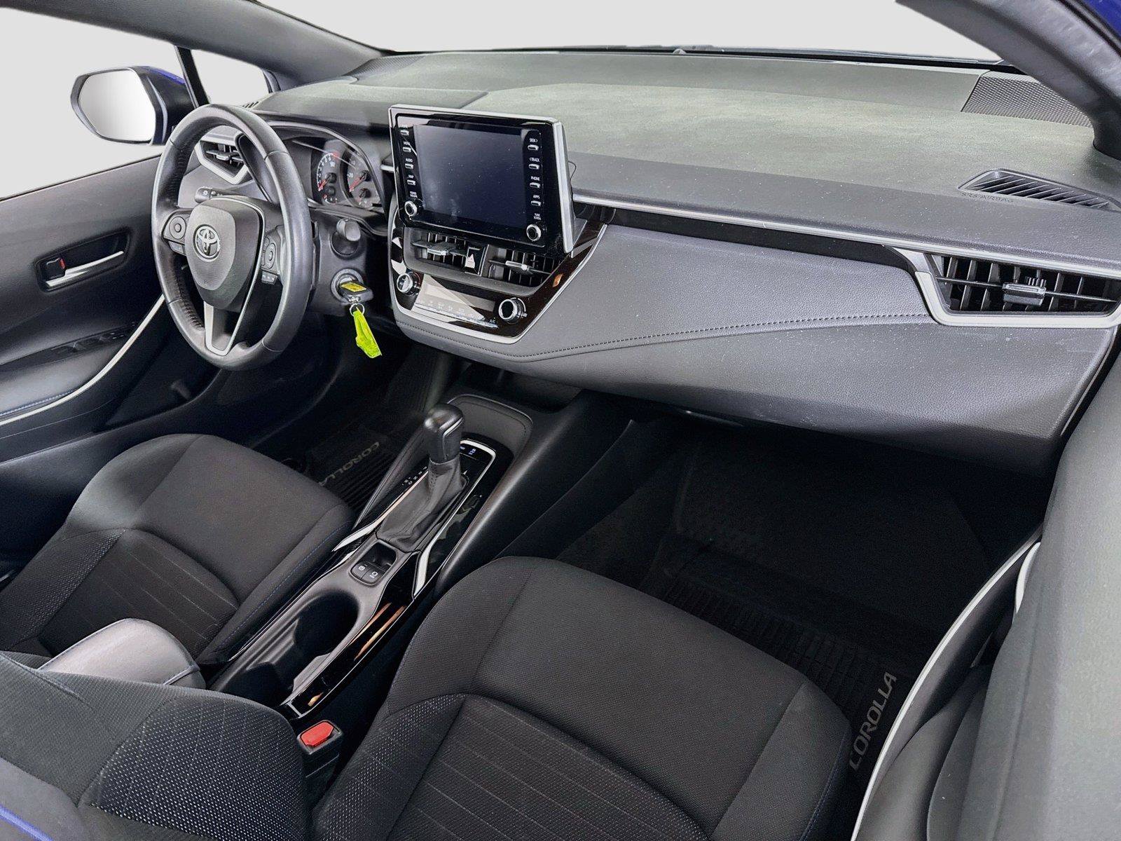Used 2020 Toyota Corolla SE FWD image 19
